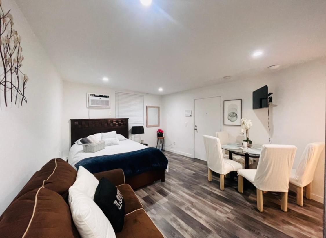 Lovely Sherman Oaks Studio Λος Άντζελες Εξωτερικό φωτογραφία